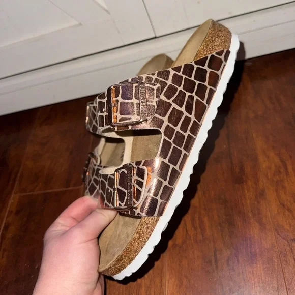 Birkenstock Arizona Croc-Print Double Strap Sandals in Chrome Brown - Picture 4 of 4